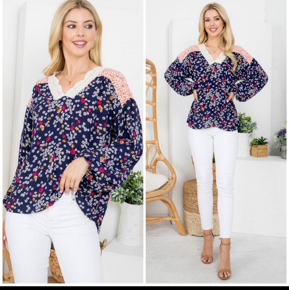 BOHO Floral V Neck Top Crochet Neckline Balloon Sleeved Top